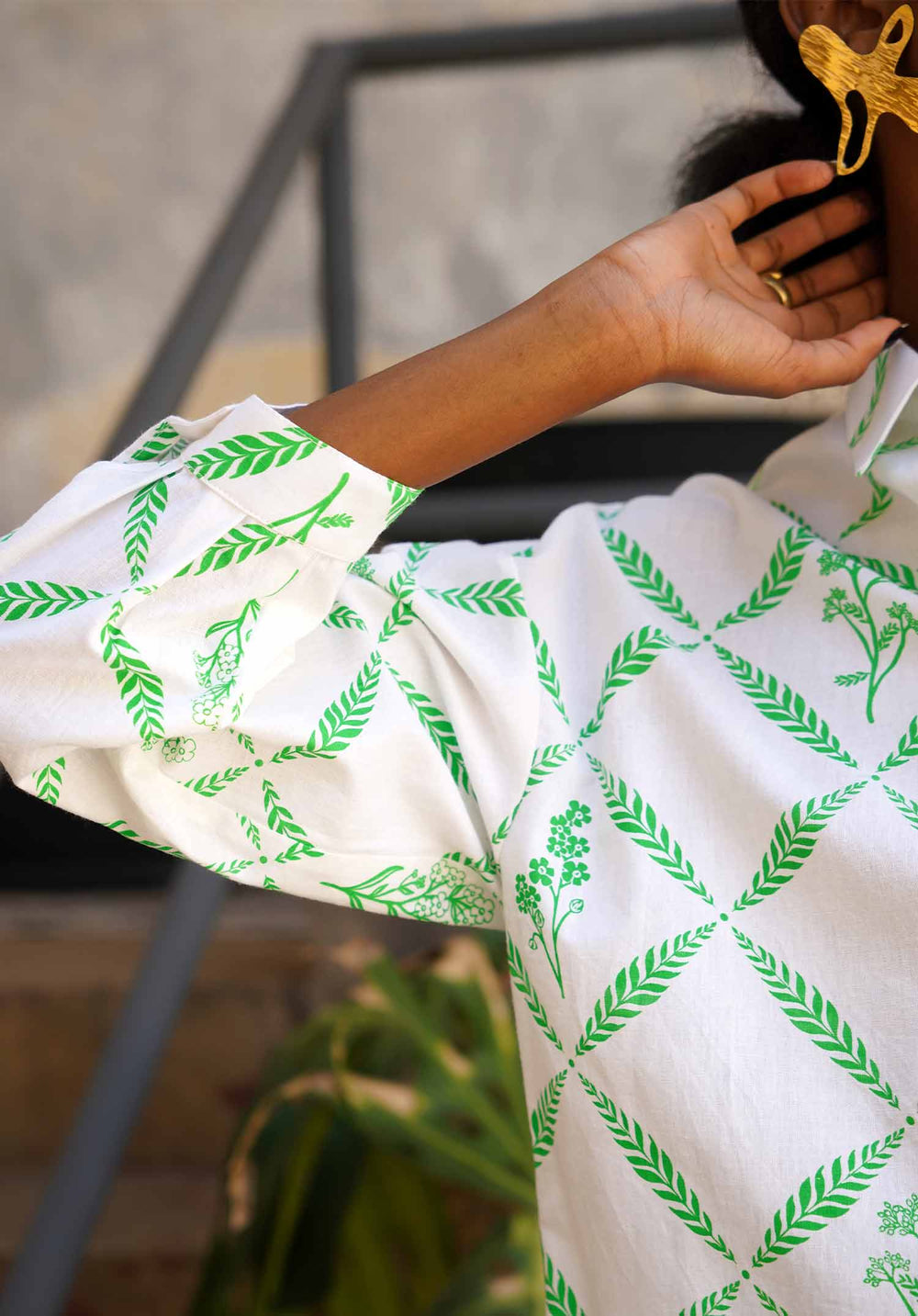 Dari Shirt Green Hadithi