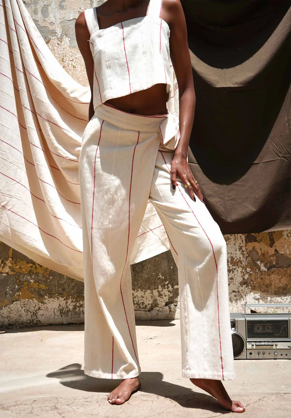 Zunguka wrap pants Hadithi